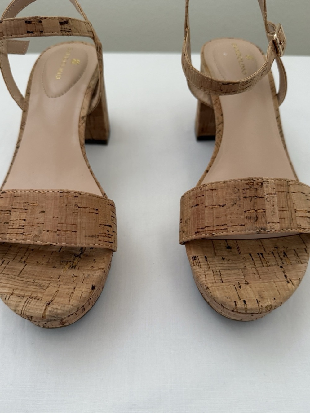 Bandolino Cork Upper Strappy Ankle Strap Open Toe Block Heel Sandals 8.5M - Picture 4 of 10